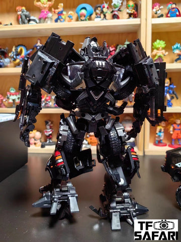 4th Party Black Apple M-06 M06（KO Not MPM06 MPM-06）Masterpiece Ironhide Oversized (Black Apple Alloy Modified version / Black Box)