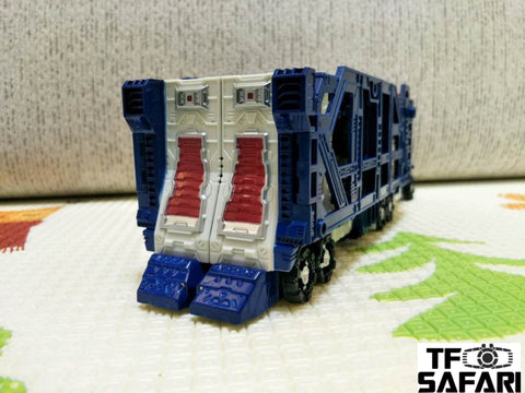 4th party BPF Lieutenant / Overlord / Commander (OS Oversized KO WFC Siege Ultra Magnus / Megatron / Optimus Prime)