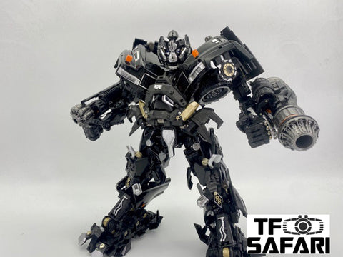 4th Party Black Apple M-06 M06（KO Not MPM06 MPM-06）Masterpiece Ironhide Oversized (Black Apple Alloy Modified version / Black Box)