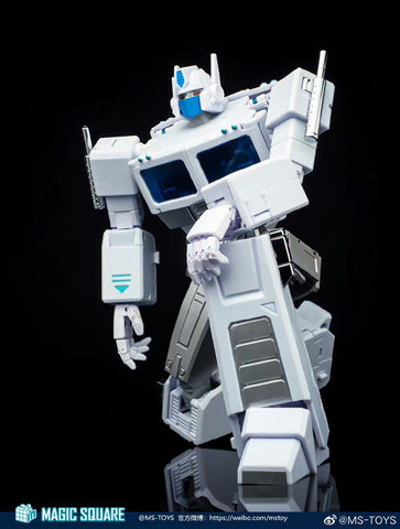 Magic Square MS-Toys MS-02W MS02W Star Commander ( Optimus Prime 2.0 Version Armorless Ultra Magnus) MP Size 25cm / 9.8"