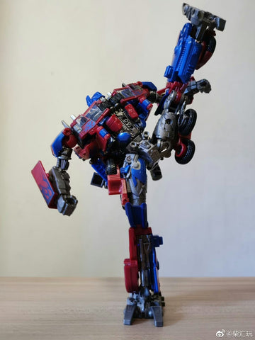 4th party BW BAIWEI TW1022 Optimus Prime (Modified KO SS32 / SS44) & Weapon Set 17.5cm / 6.9"