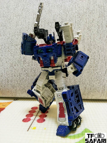 4th party BPF Lieutenant / Overlord / Commander (OS Oversized KO WFC Siege Ultra Magnus / Megatron / Optimus Prime)