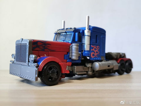 4th party BW BAIWEI TW1022 Optimus Prime (Modified KO SS32 / SS44) & Weapon Set 17.5cm / 6.9"