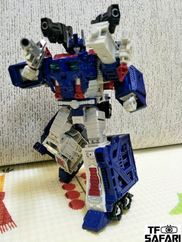 4th party BPF Lieutenant / Overlord / Commander (OS Oversized KO WFC Siege Ultra Magnus / Megatron / Optimus Prime)