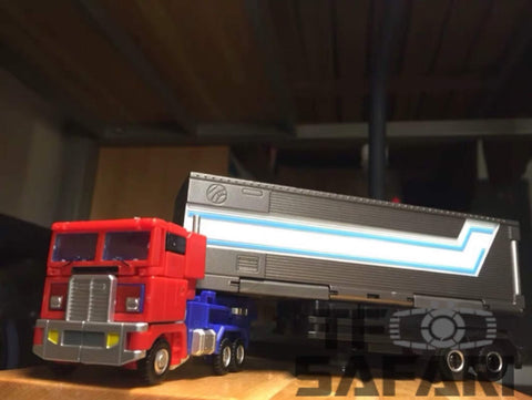 DX9 Toys X34 Dutch (Optimus Prime with Trailer)10.5cm / 4"