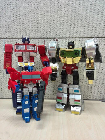 Kubianbao KBB MP10V MP-10V 33018 (Minified MP10 Optimus Prime）20cm