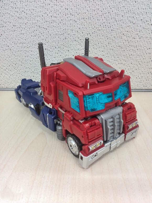 Legendary toys hotsell lt03 optimus prime