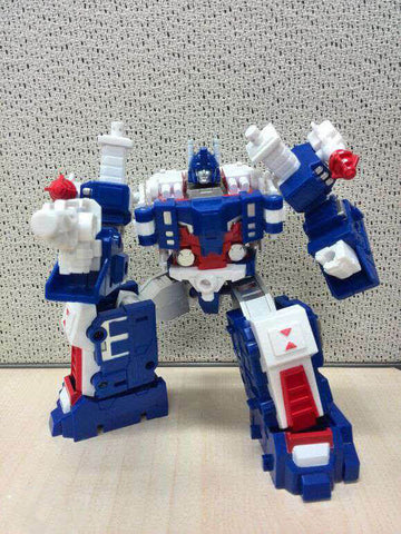 MFT MechFansToys MF-08 MF08 Ultrl Magenus (Ultra Magnus) 15cm / 6"