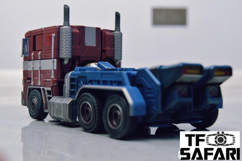 WJ Oversized Battle Damaged MPP10 Optimus Prime Limited Edition with Display Base 33cm / 13"