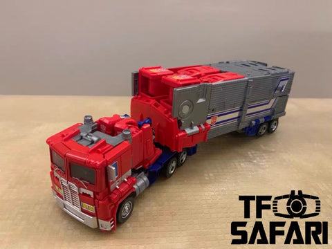 Takara Tomy Generation Selects TT-GS01 Star Convoy Optimus Prime 23cm / 9"
