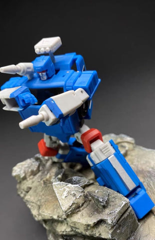 Magic Square MS-Toys MS-B09Y MS B-09Y Trailblazer (Trailbreaker) Limited Blue Version 11cm / 4.3"