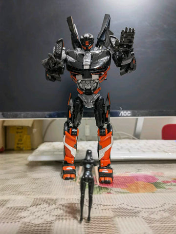 Thunder Model TH01 TH-01 (1:1 KO DX9 K3 La Hire) (Hot Rod Rodimus) Reissue 19cm