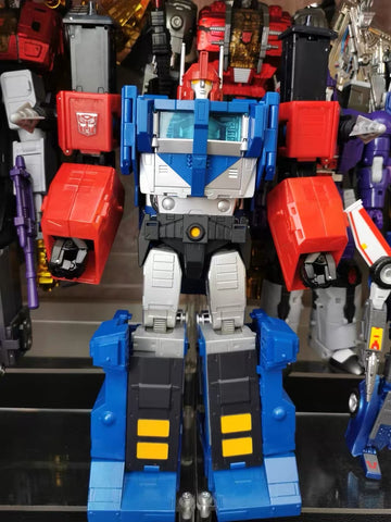 4th Party Takara Tomy MP31 MP-31 Delta Magnus