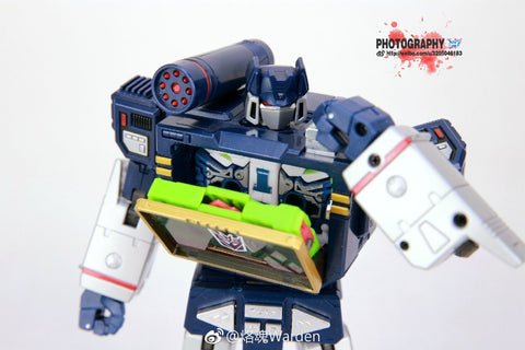 Robot Hero K-01 Pony (w/ Six Cassette Soldiers, Masterpiece MP-13 Soundwave) 25cm / 10"