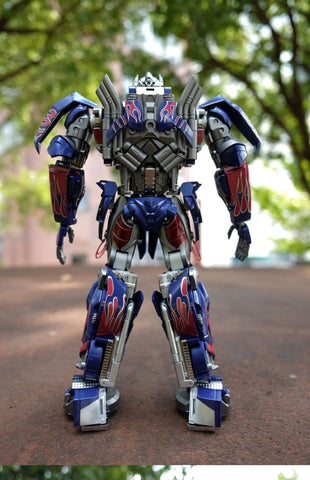 Unique Toys UT R-02 R02 Challenger Optimus Prime 27cm / 10.5cm