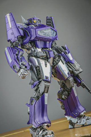 Yolopark / SOSKILL Bumblebee Movie Shockwave Gumpla-like Model Kit 30cm / 12"