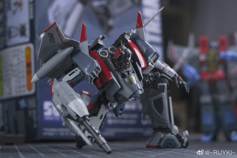 Trumpeter SK02 SK-02 Transformers Blitzwing Smart Model Kit ( Bumblebee movie ) 11cm / 4.3"