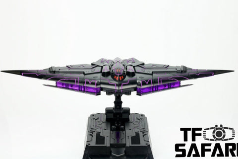 Generation Toy GT-02 GT02 (GT-03 GT-3) Tyrant (IDW Megatron) Reissue 24cm / 9.5"