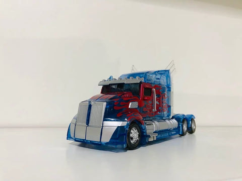 Takara Tomy Bayverse TLK-EX Optimus Prime Clear Version Japan 7-11 Limited Version