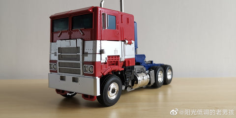 MW Model Wizard 8616 God of War ( Oversized SS-38 Studio Series Optimus Prime ) 32cm / 12.5"