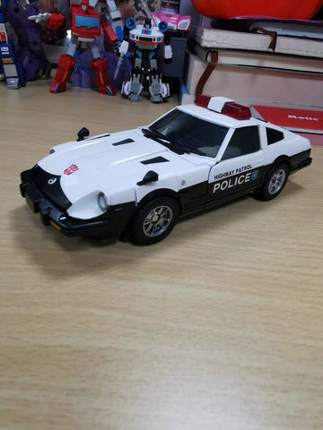 4th party NB No-Brand MP17 MP-17 Police Car (Not Prowl)