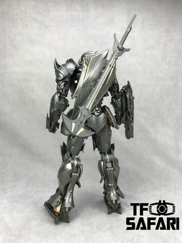 Unique Toys UT R-03 R03 Ragoon (AOE / TLK Megatron) 32cm