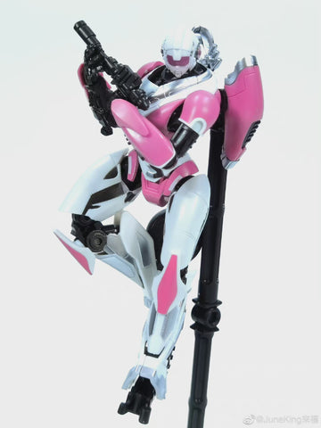 Trumpeter SK04 SK-04 Transformers Arcee Smart Model Kit ( Bumblebee movie ) 9.2cm / 3.6"