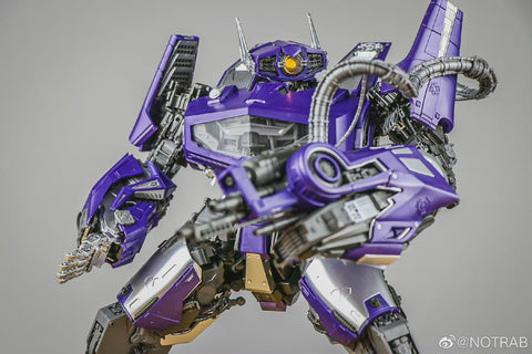 Yolopark / SOSKILL Bumblebee Movie Shockwave Gumpla-like Model Kit 30cm / 12"