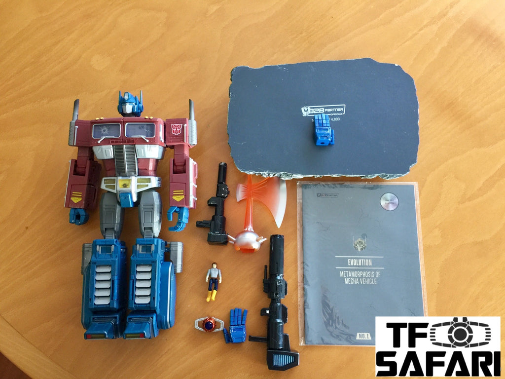 WJ Oversized Battle Damaged MPP10 Optimus Prime Limited