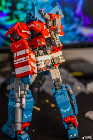 G-Creation GDW-01 GDW01 Ultra Maxmas (IDW Optimus Prime) 28cm / 11"