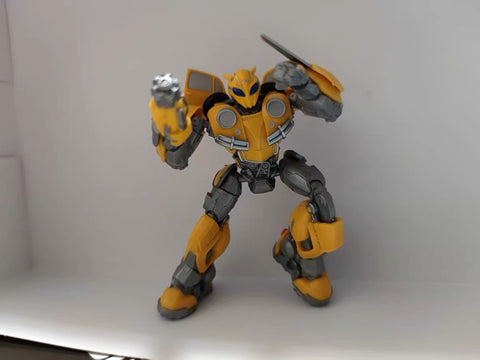 Trumpeter Transformers Bumblebee Smart Model Kit ( Beetle version from Bumblebee movie ) 9.2cm / 3.6"