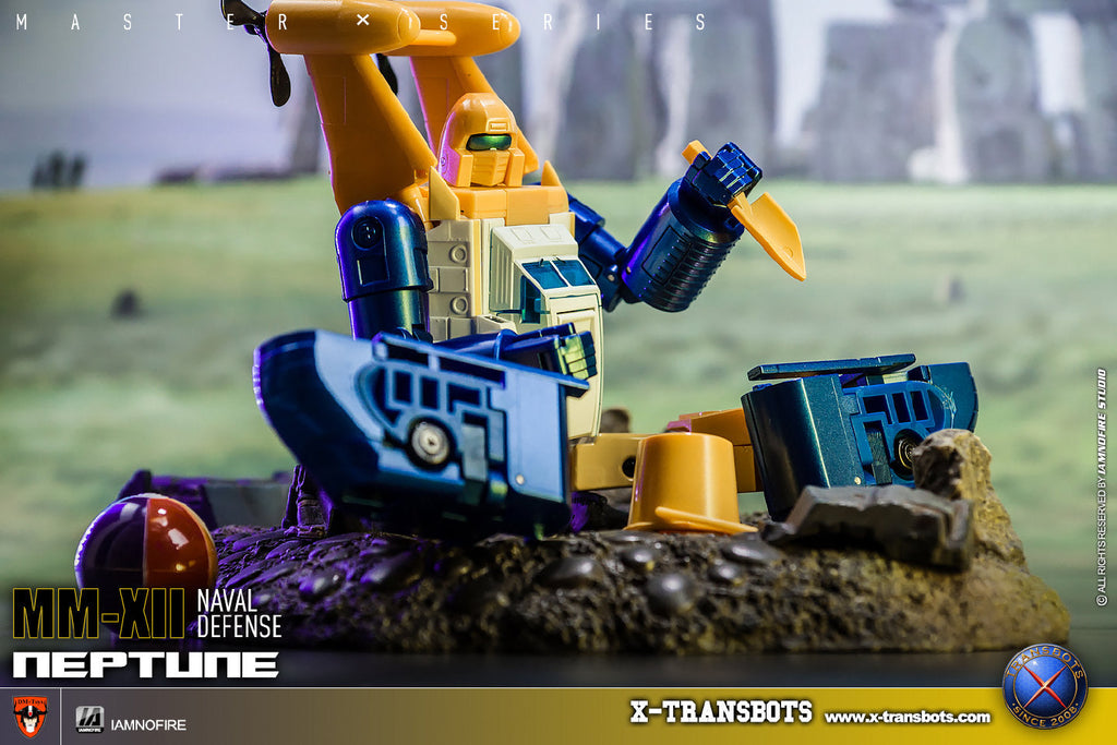MM-XII Neptune | X-Transbots | TFSource