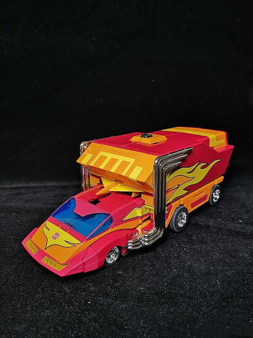 Takara Tomy MP09 MP-09 Rodimus Prime (Convoy) Reissue 25cm